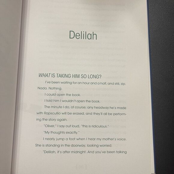 Between the Lines by Jodi Picoult and Samantha Van Leer - Picture 7 of 8